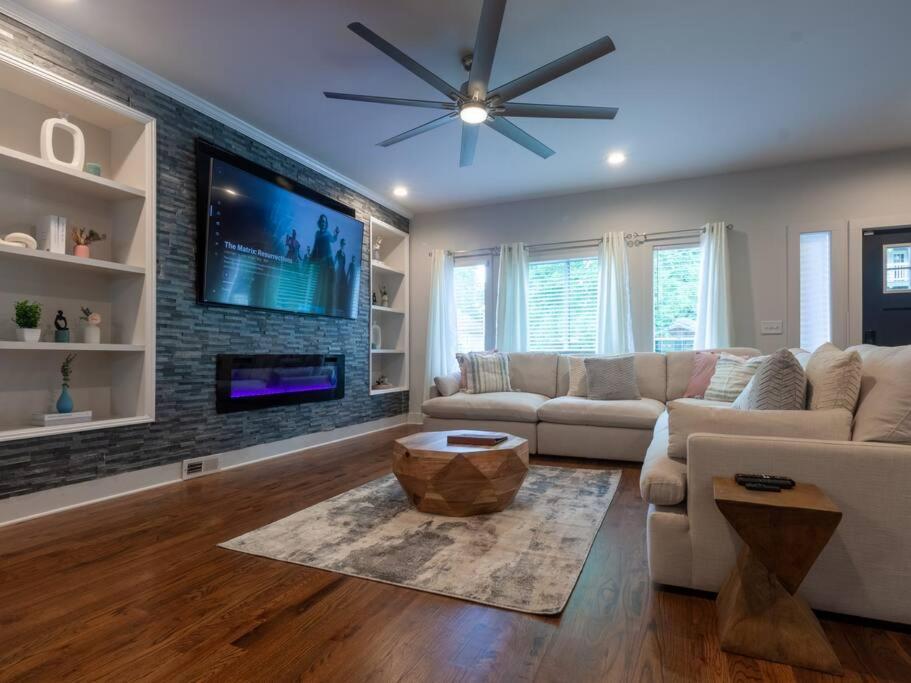 Five75Lux Atl King Bed & Game Room Downtown Atlanta Extérieur photo